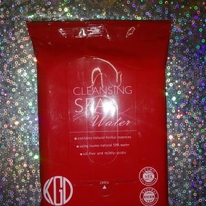 Koh Gen Do facial wipes